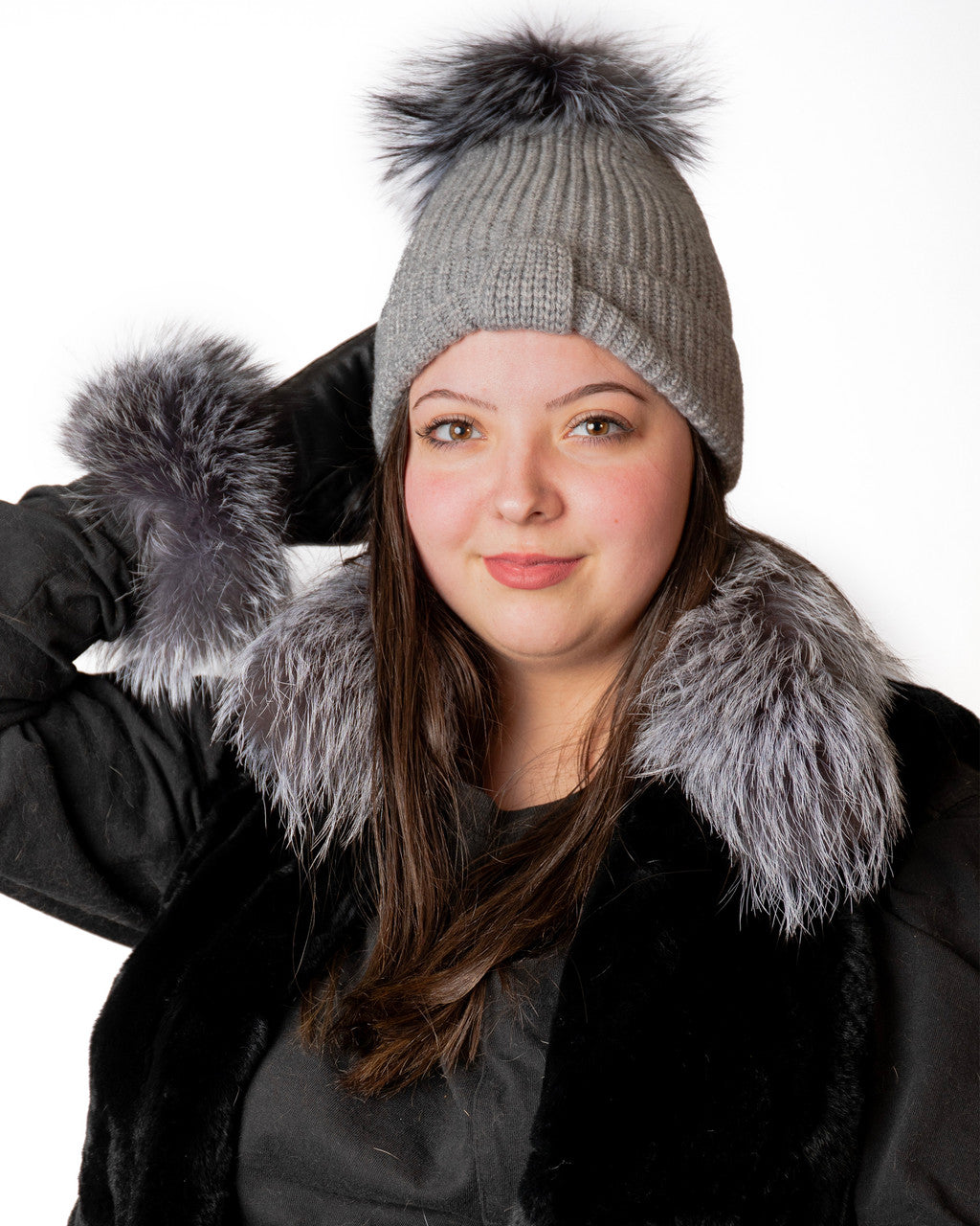 Gray Knit Beanie with Bow Design and Real Fox Fur Pom